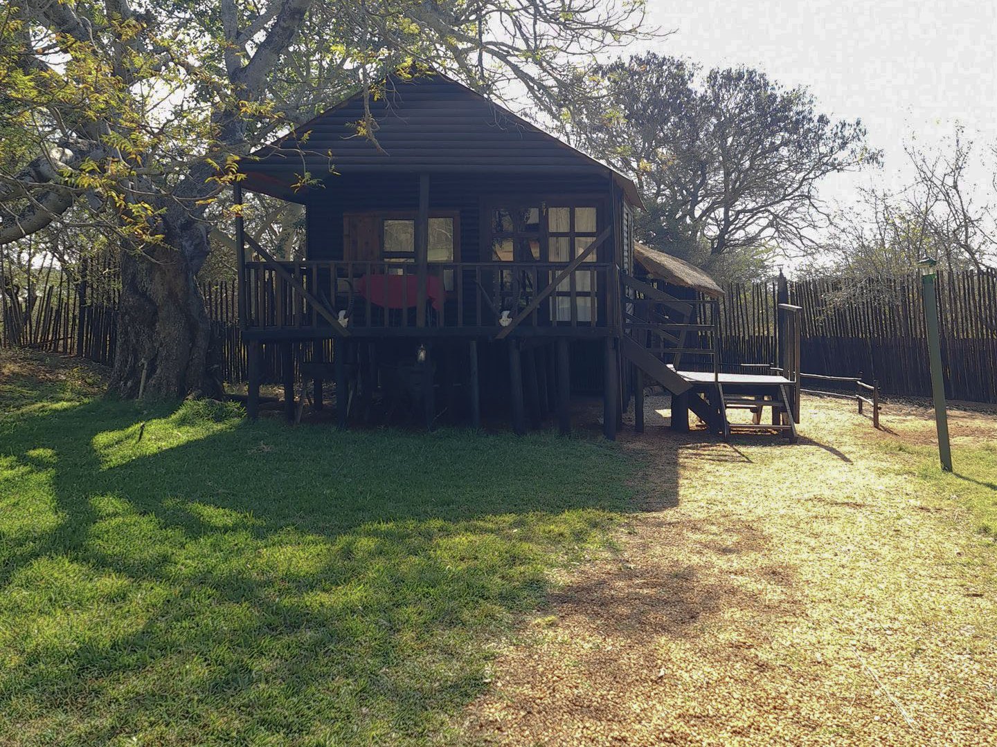 Waterbuck Cabin exterior at Zulani Safaris